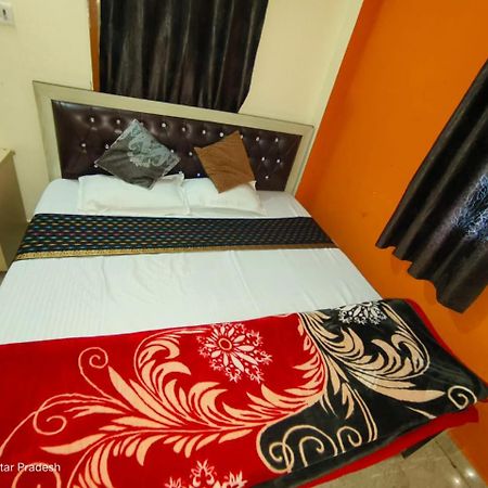 Hotel Shri Ram Bhavan Ayodhya エクステリア 写真