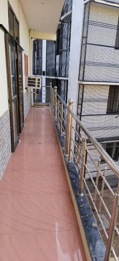 Hotel Shri Ram Bhavan Ayodhya エクステリア 写真