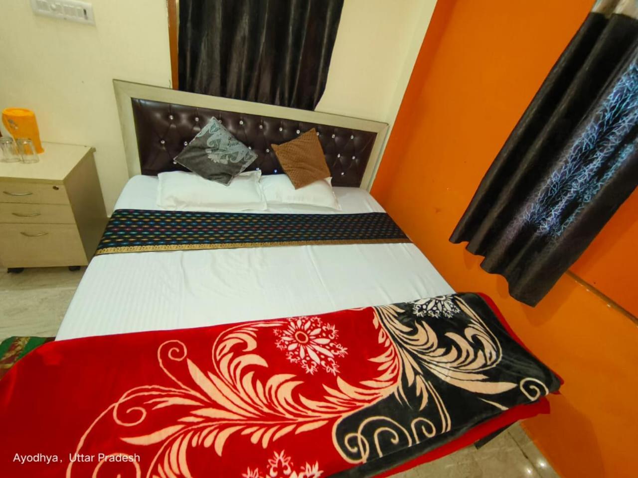 Hotel Shri Ram Bhavan Ayodhya エクステリア 写真