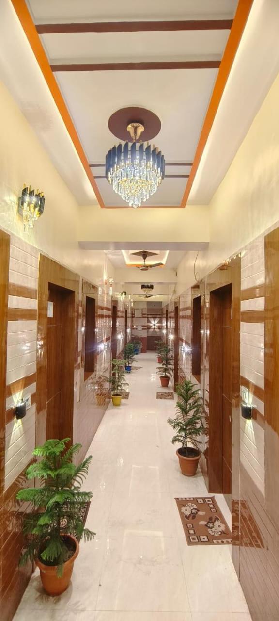 Hotel Shri Ram Bhavan Ayodhya エクステリア 写真